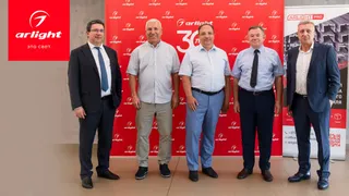 Госсекретарь Сергей Глазьев посетил заводы «Арлайт» в Бресте и назвал их «технико-экономическим чудом»
